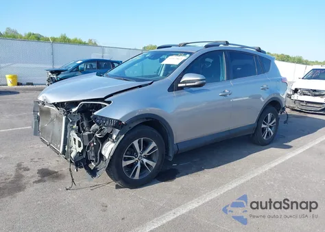 2018 Toyota Rav4 Xle z USA, uszkodzony, nr VIN 2T3WFREVXJW415681